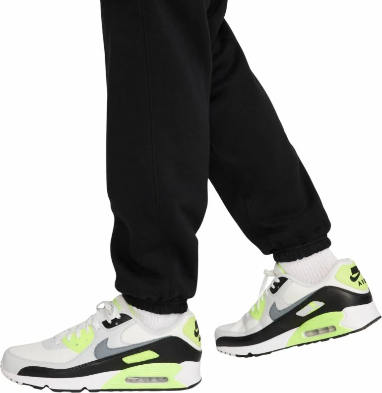 Pantallona për meshkuj Nike Club FN3805 010, të zeza