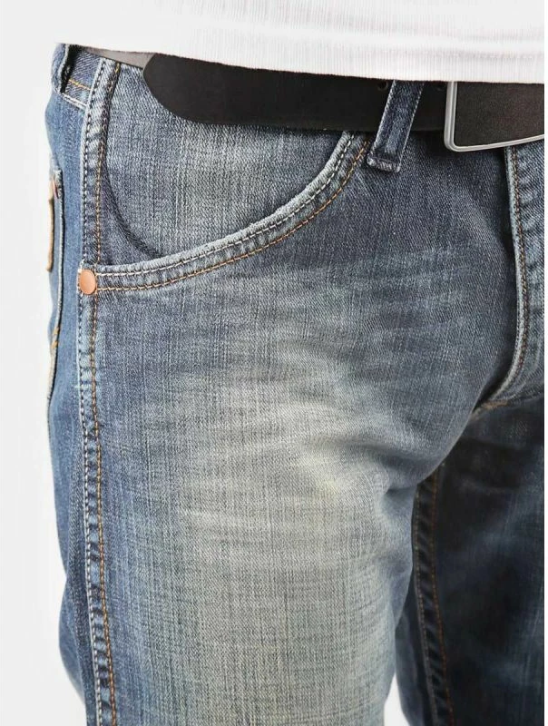Xhinse për meshkuj Wrangler [Madhësia: W28 L34]