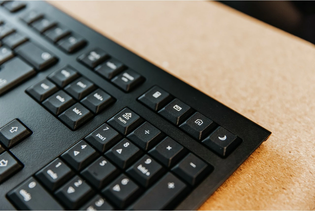 Tastierë Cherry KW 3000, Full-size, Wireless, QWERTY, E zezë