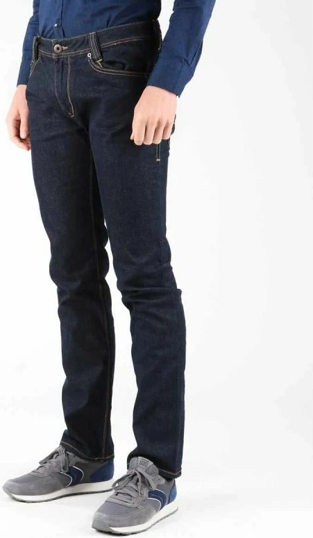 Xhinse për meshkuj Guess