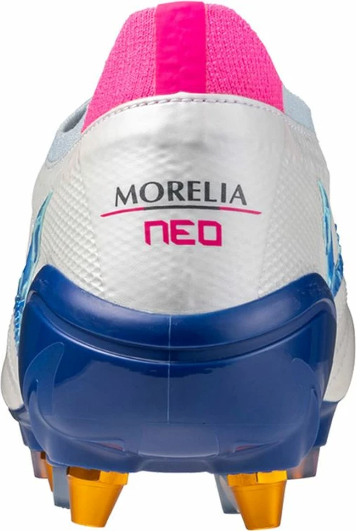 Atlete futbolli Mizuno për meshkuj