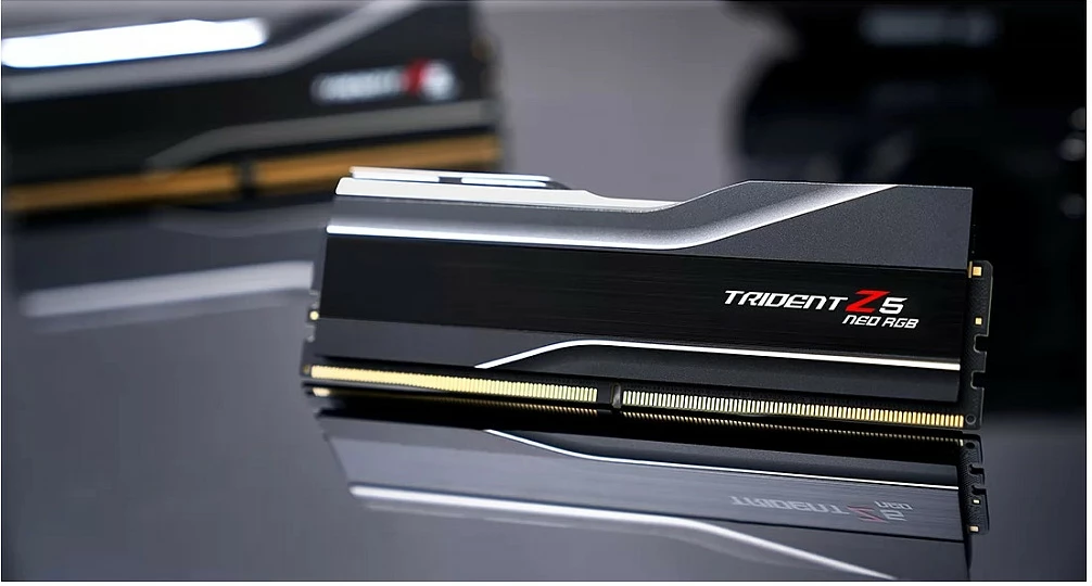 RAM Memorje G.Skill Trident Z5 Neo RGB F5-6000J3636F16GX2-TZ5NR, 32 GB, 2 x 16 GB, DDR5, 6000 MHz, 288-pin DIMM