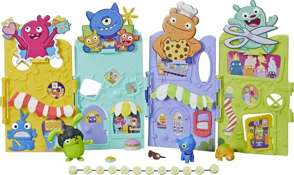 Set figurash Hasbro Ugly Dolls Main Street Uglyville E4521, 3 copë + aksesorë, shumëngjyrësh