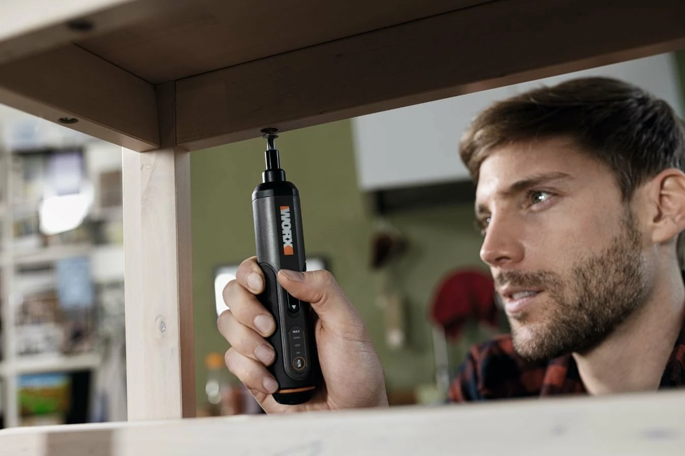 Kaçavidë elektrike Worx WX240 4V 1.5Ah, gri/zezë, set 24 bita