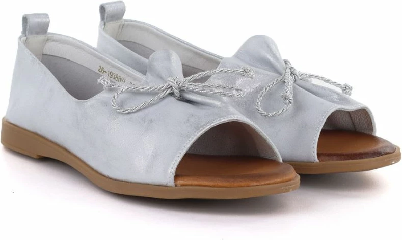 Këpucë të ulëta femra Cambell 19388, argjendi