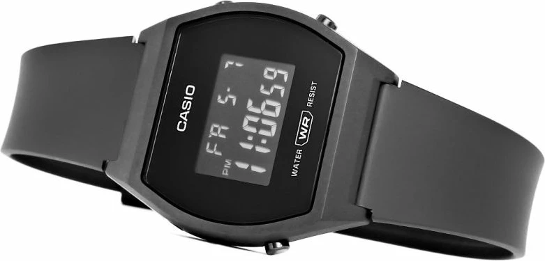 Orë dore digjitale Casio për femra, e zezë