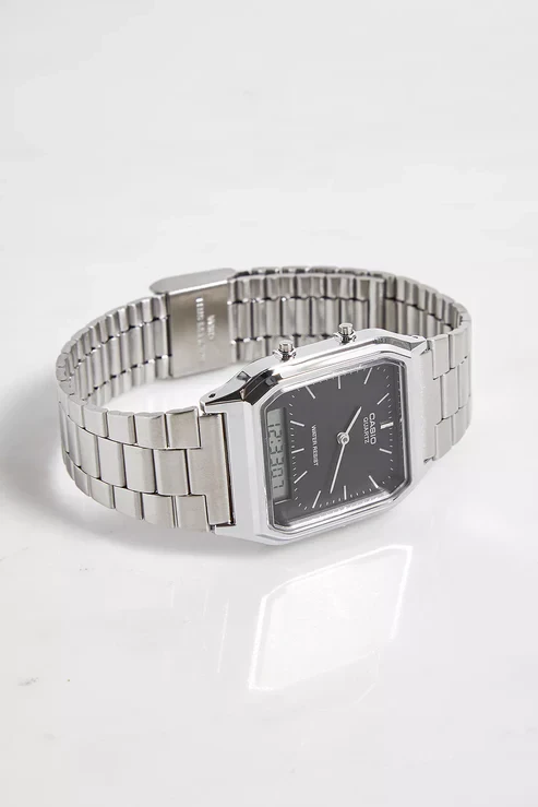 Orë dore Casio AQ-230A-1DMQ, e argjendtë/zezë