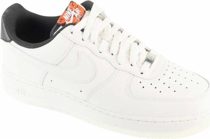 Atlete Nike Air Force 1 07 IQ0293-030, të bardha