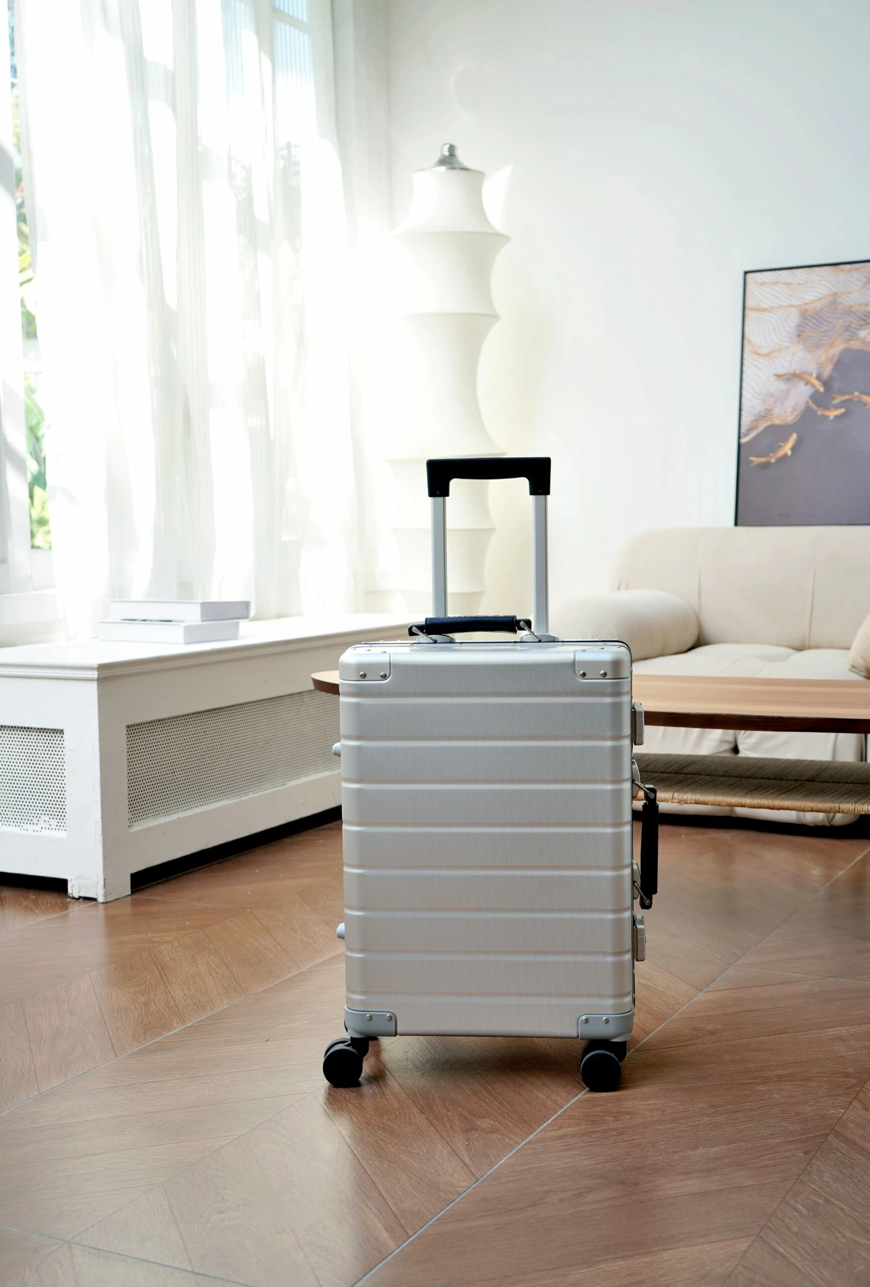 Valixhe udhëtimi Twopoint QL-03 24\", aliazh alumini-magnez, rrota 360°, dry TSA me kombinim, waterproof, argjendtë