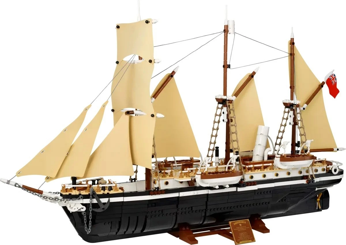 Set LEGO ICONS 10335 Endurance