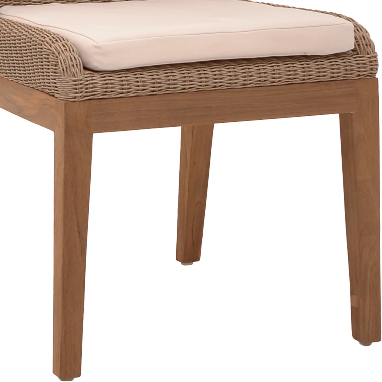 Karrige Swinton skelet alumini këmbë druri teak ngjyrë natyrale dhe pe rattan 53x63x86cm