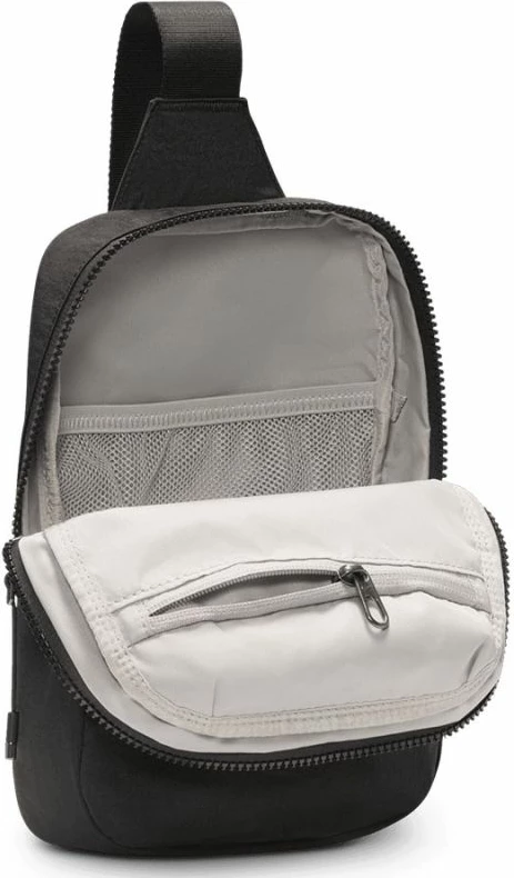 Çantë e vogël Nike, e zezë