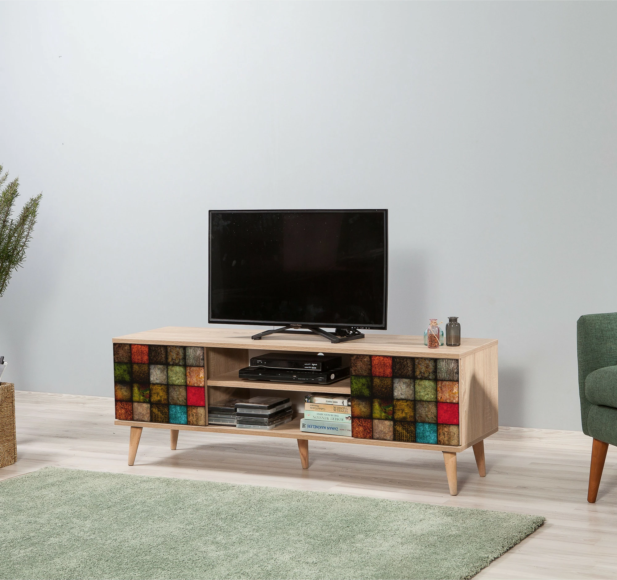 Komodë TV Hanah Home, Truva-723, ngjyrë lisi Sonoma