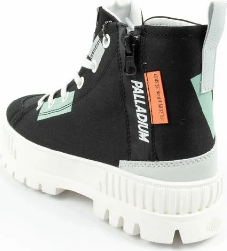 Atlete për femra Palladium, të zeza