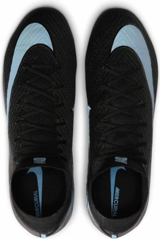 Atlete futbolli Nike për meshkuj, të zeza