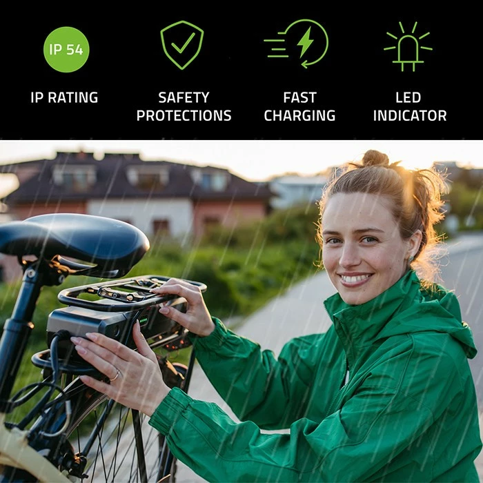 Karikues biçiklete elektrike Qoltec 50334, 42V 2A, për bateri 36V, i zi