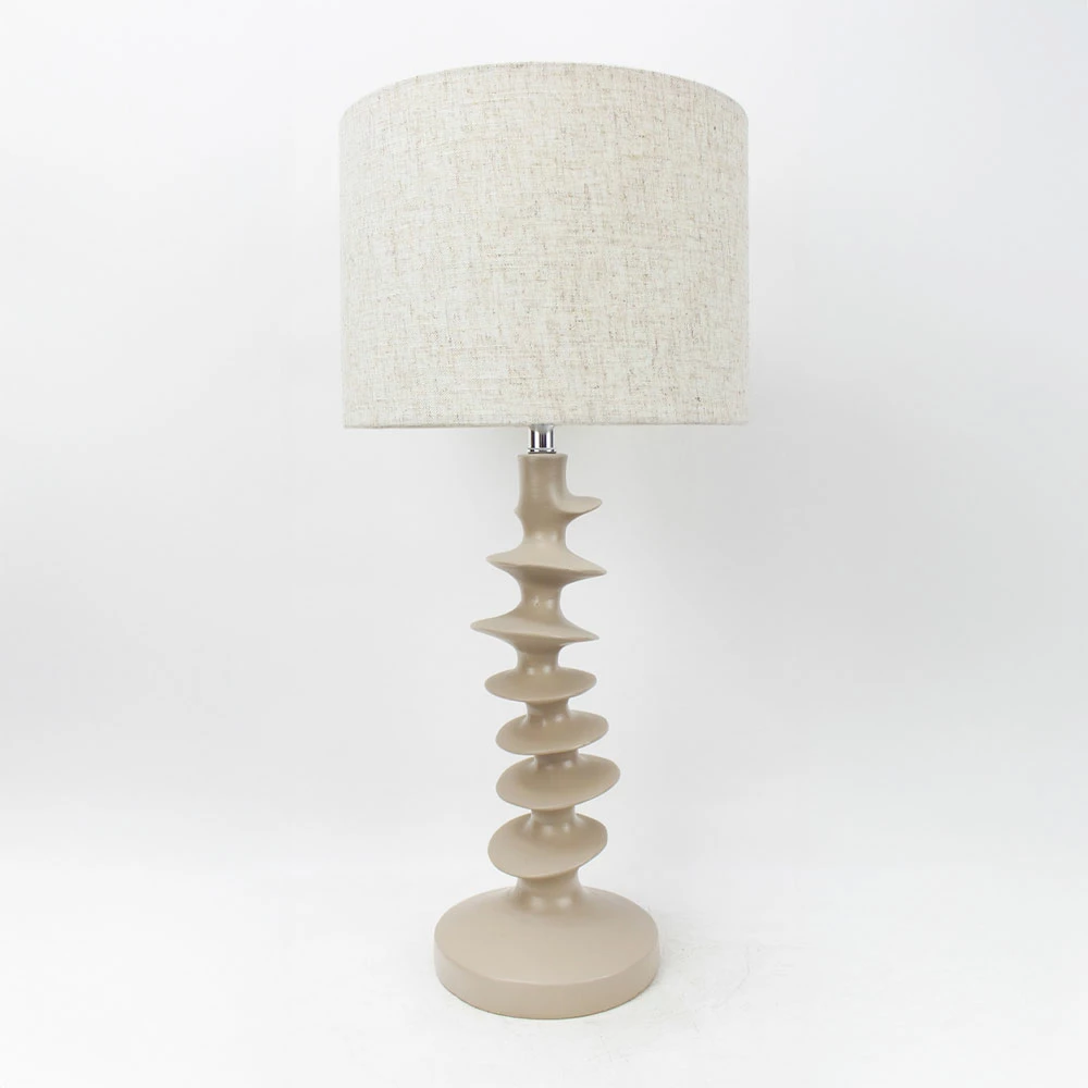 Llambë tavoline STRIO, rrëshirë dhe lino, bezhë, 28x28x61cm