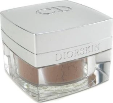 Krem pudër Diorskin Nude 040, 8g