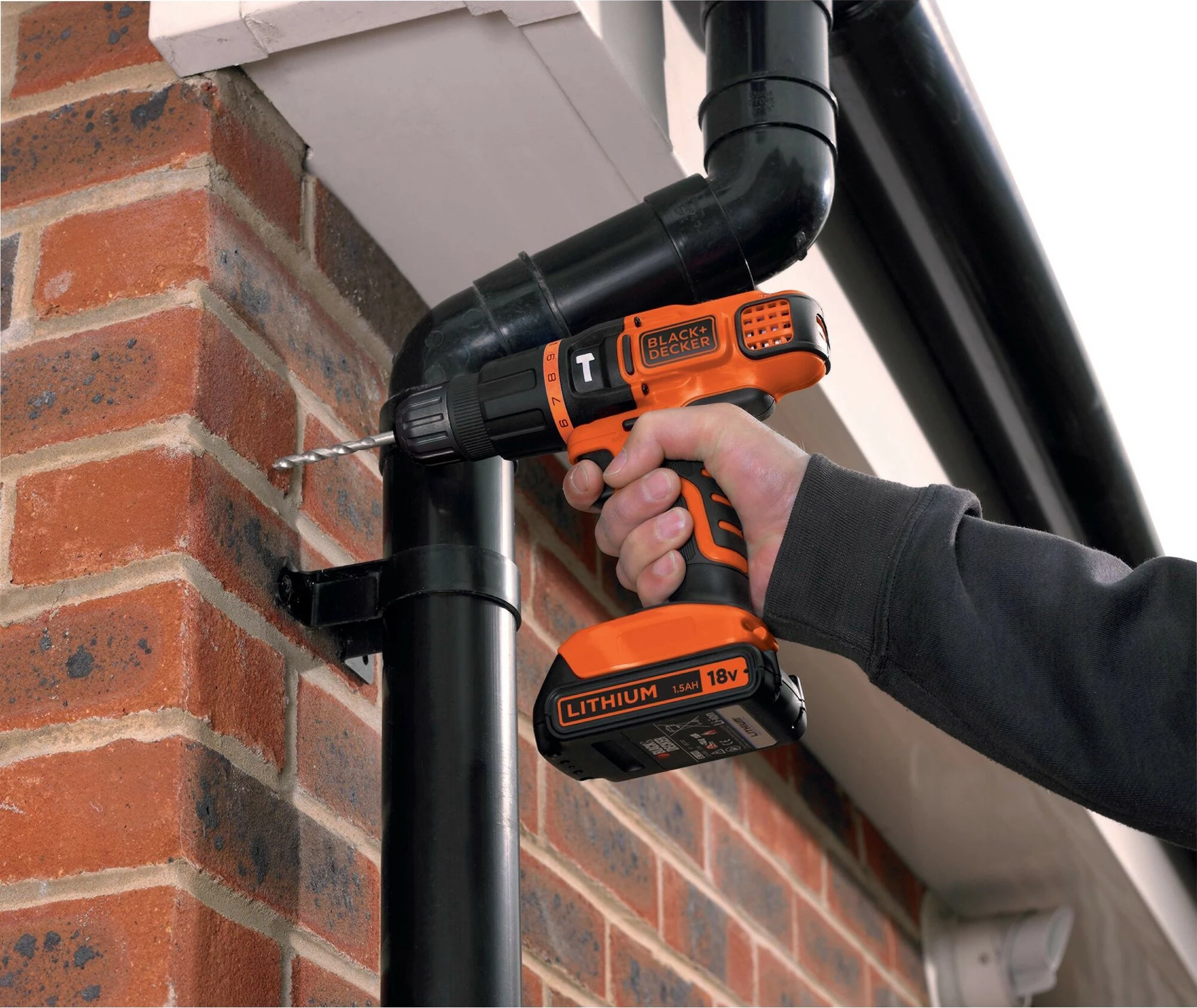 Pistol grip drill Black & Decker BDCH188N-XJ, 18V, 1350 RPM, 2.5 cm, 1 cm, 400 RPM, Black, Orange