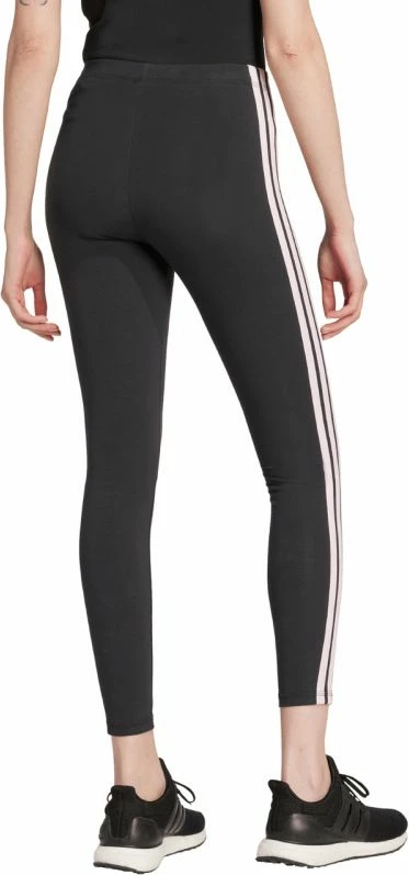 Hellonke adidas për femra, të zeza