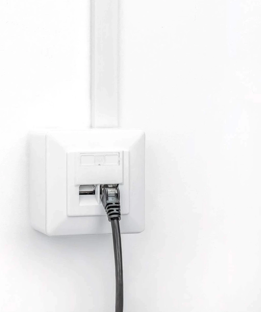 Prizë rrjeti Intellinet 771900, 2xRJ45 Cat6 10G, STP, 80x80mm, e bardhë