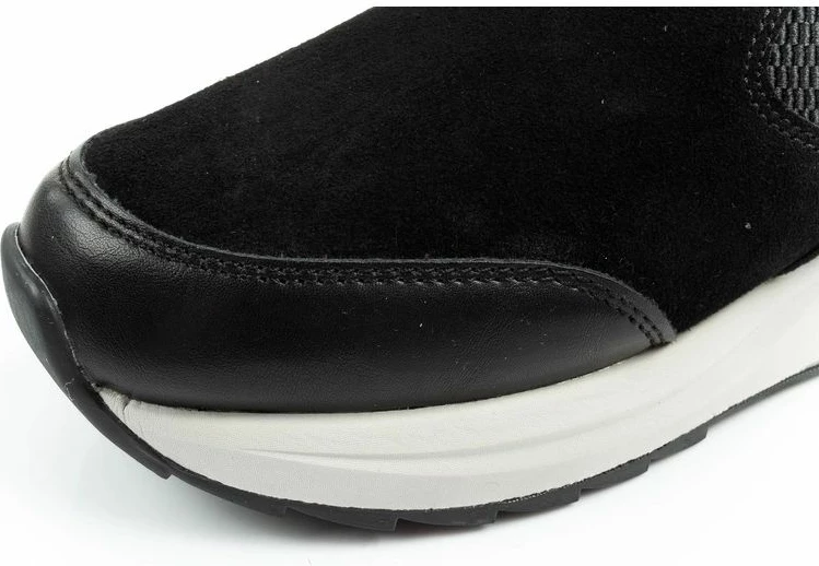 Çizme të shkurta lëkure për femra Scholl, të zeza