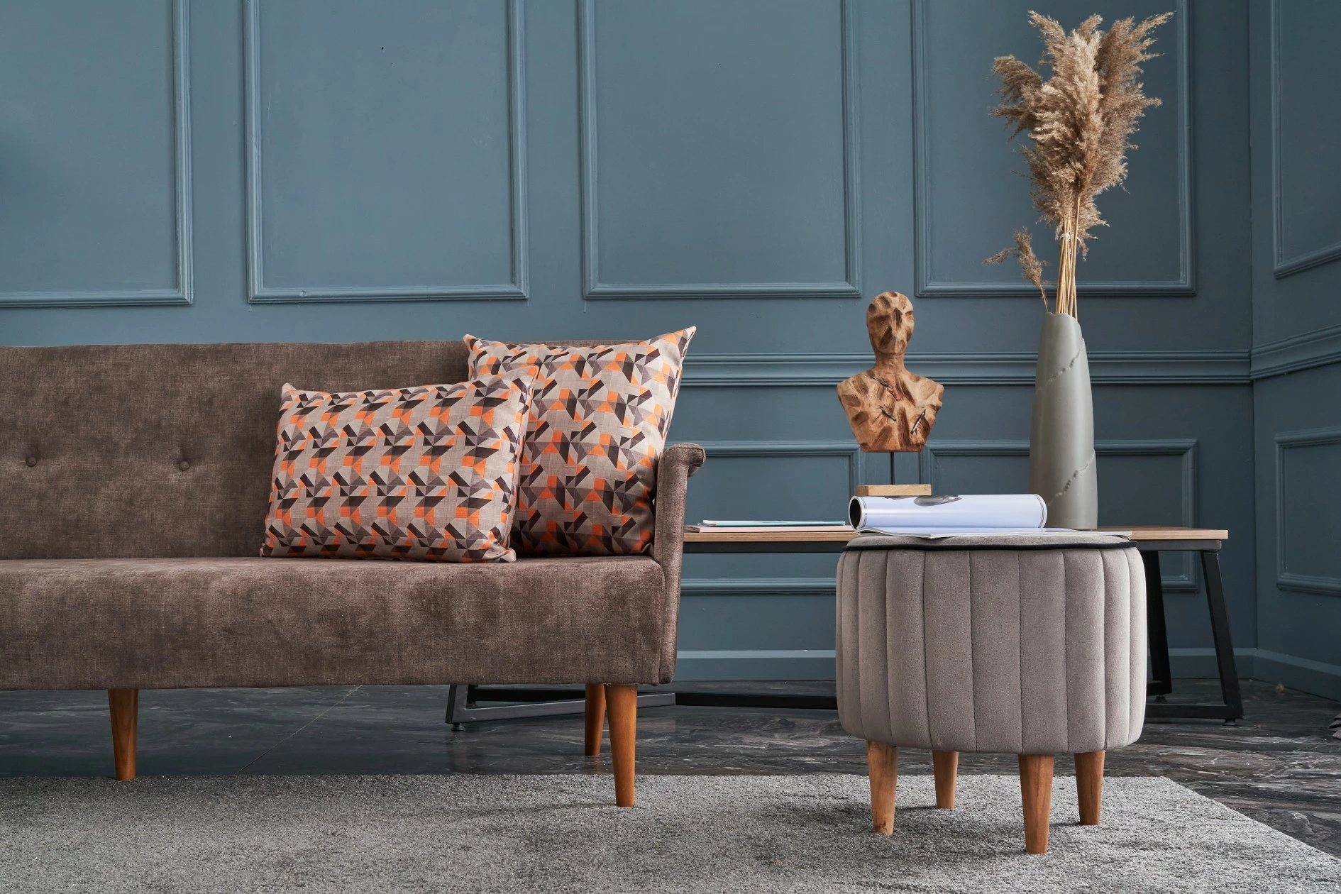 Puf Lindy, kadife gri, Atelier del Sofa