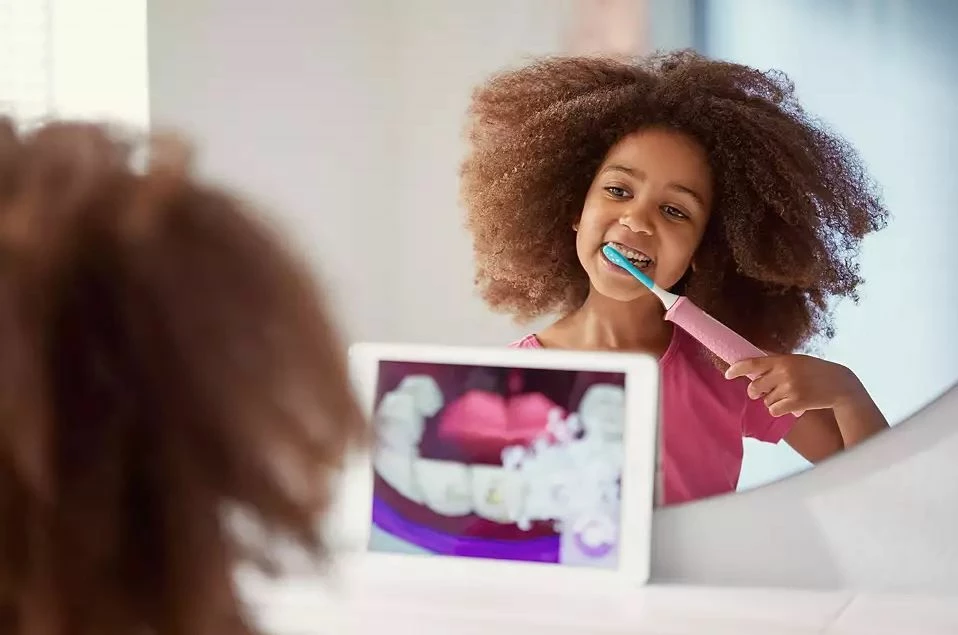 Furçë dhëmbësh elektrike sonike Philips Sonicare For Kids HX6352/42, 2 moda, 2 koka, rozë