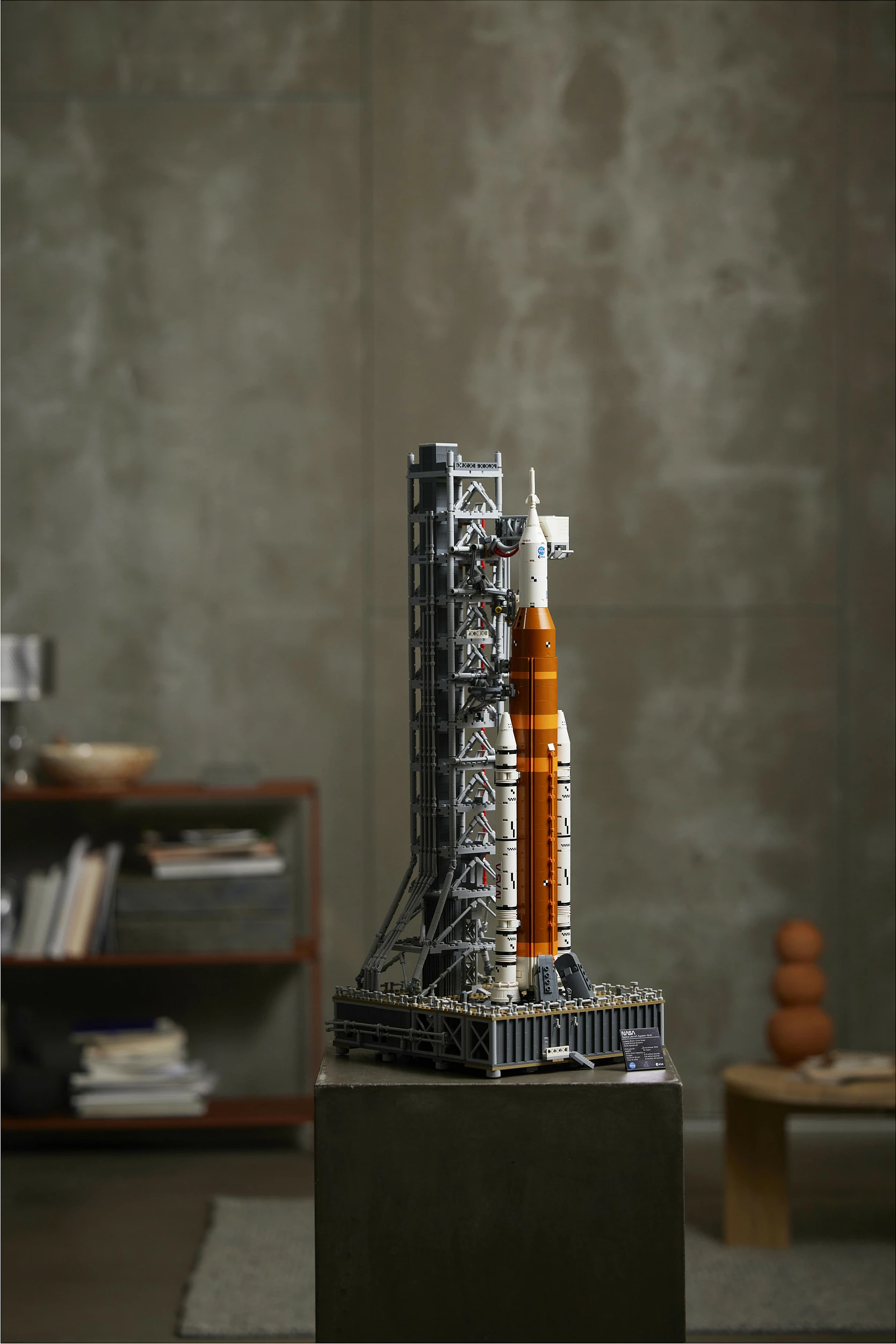 Set ndërtimi LEGO Icons NASA Artemis Space Launch System 10341, 3601 copë, multikolor