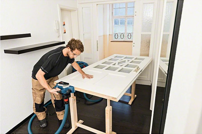 Rende elektrik Bosch GHO 16-82 Professional, 630W, 8.2cm, zi/blu/argjendtë