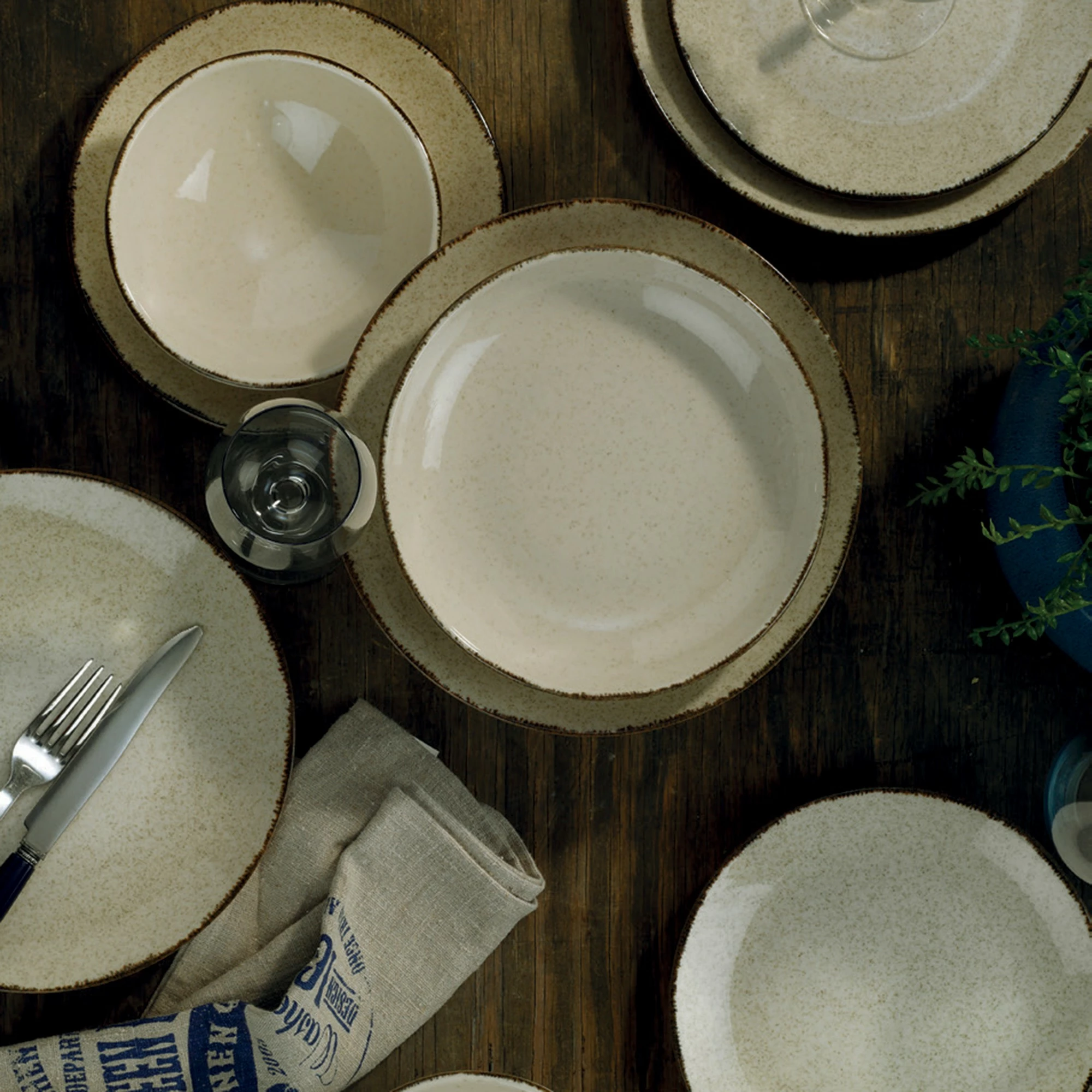 Set darke prej porcelani, 24 pjesë, Hermia, CXEO24Y2730P02, ngjyrë kanelle