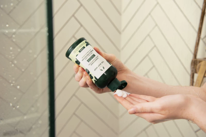 Balsam me Moringa për Shkëlqim &amp;amp; Mbrojtje 250 ML