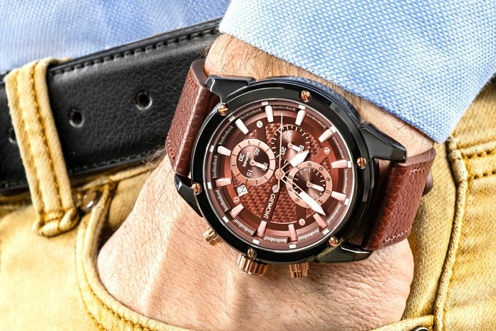 Orë dore Giewont GW8810-A3 Chronograph kuarc qelq safiri 45 mm rrip lëkure, kafe/zezë
