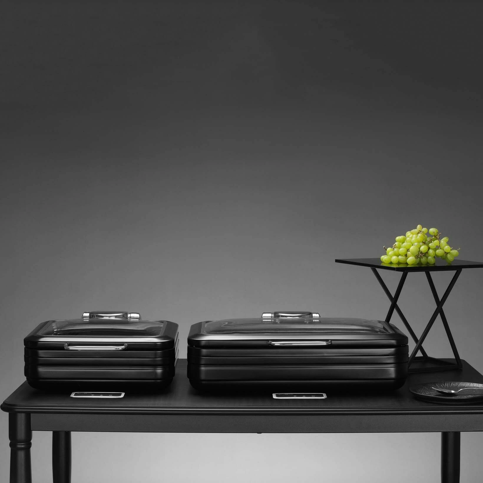 Enë ngrohëse buffet, Fine Dine, De Luxe Black Induction GN 1/1, kapak xhami, çelik inoks, e zezë