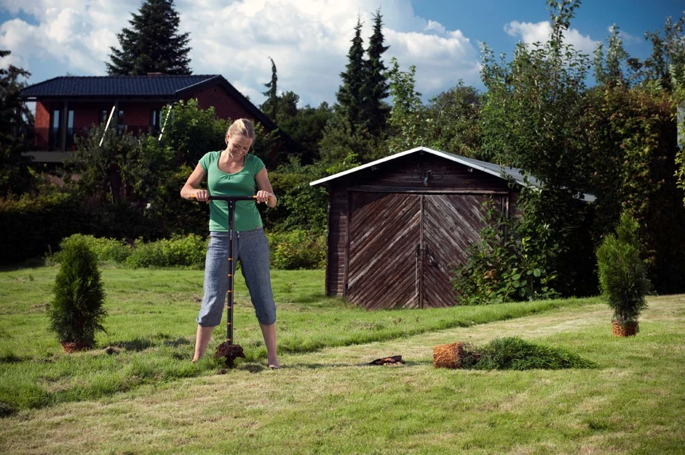 Trapan toke Fiskars QuikDrill M 150mm (1000638), diametër 15 cm, zi/portokalli