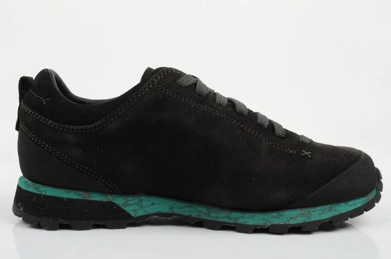 Atlete trekking për femra Aku, të zeza