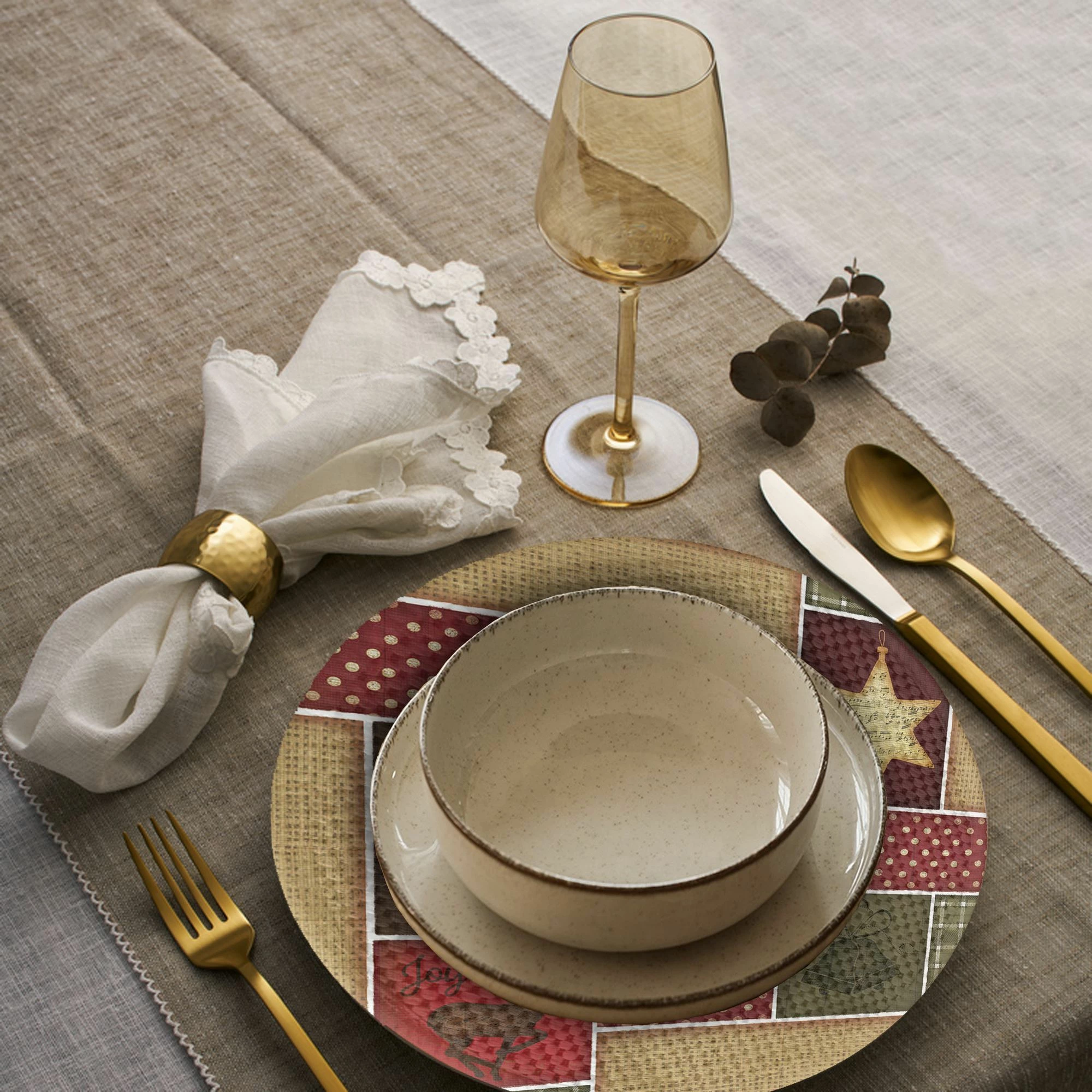 Set nënshtruesish tavoline Hermia Concept, shumëngjyrësh, 4 copë, 37cm