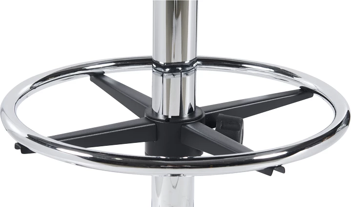 Karrige recepcioni Icina, e zezë