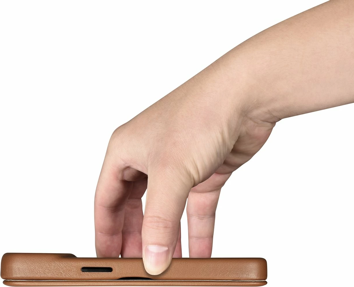 Mbështjellës lëkure iCarer CE Premium Folio për iPhone 14, MagSafe, kafe
