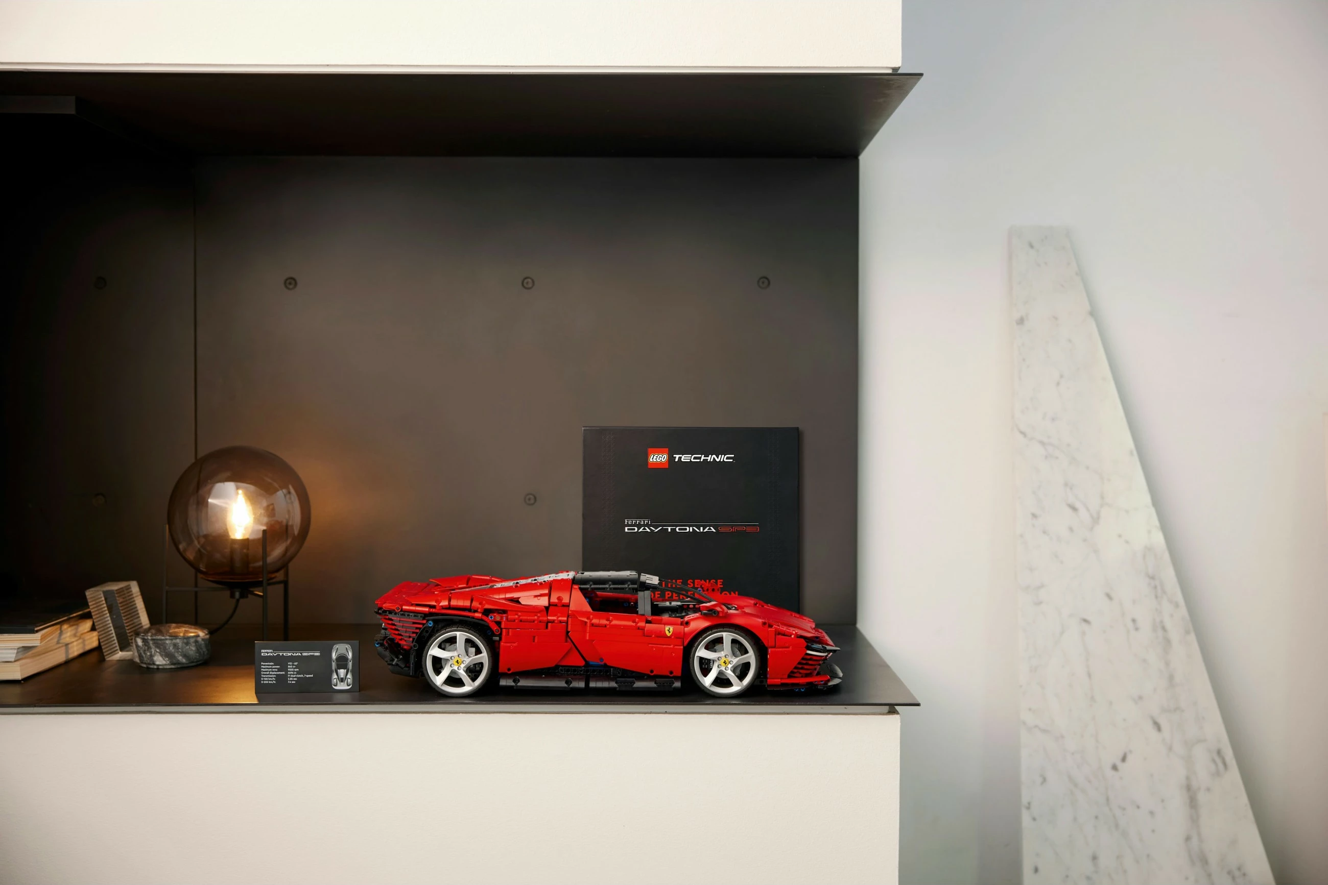 Set ndërtimi LEGO Technic Ferrari Daytona SP3, 3778 pjesë, plastikë, 6.99 kg