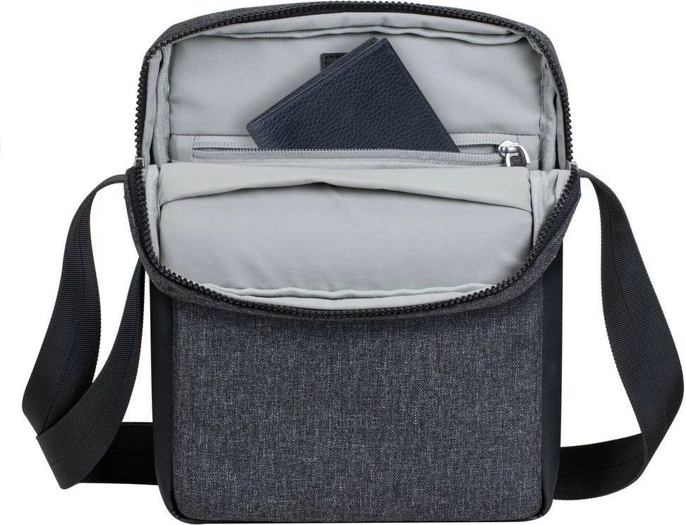Çantë notebook RIVACASE Lantau 11.0, e zezë