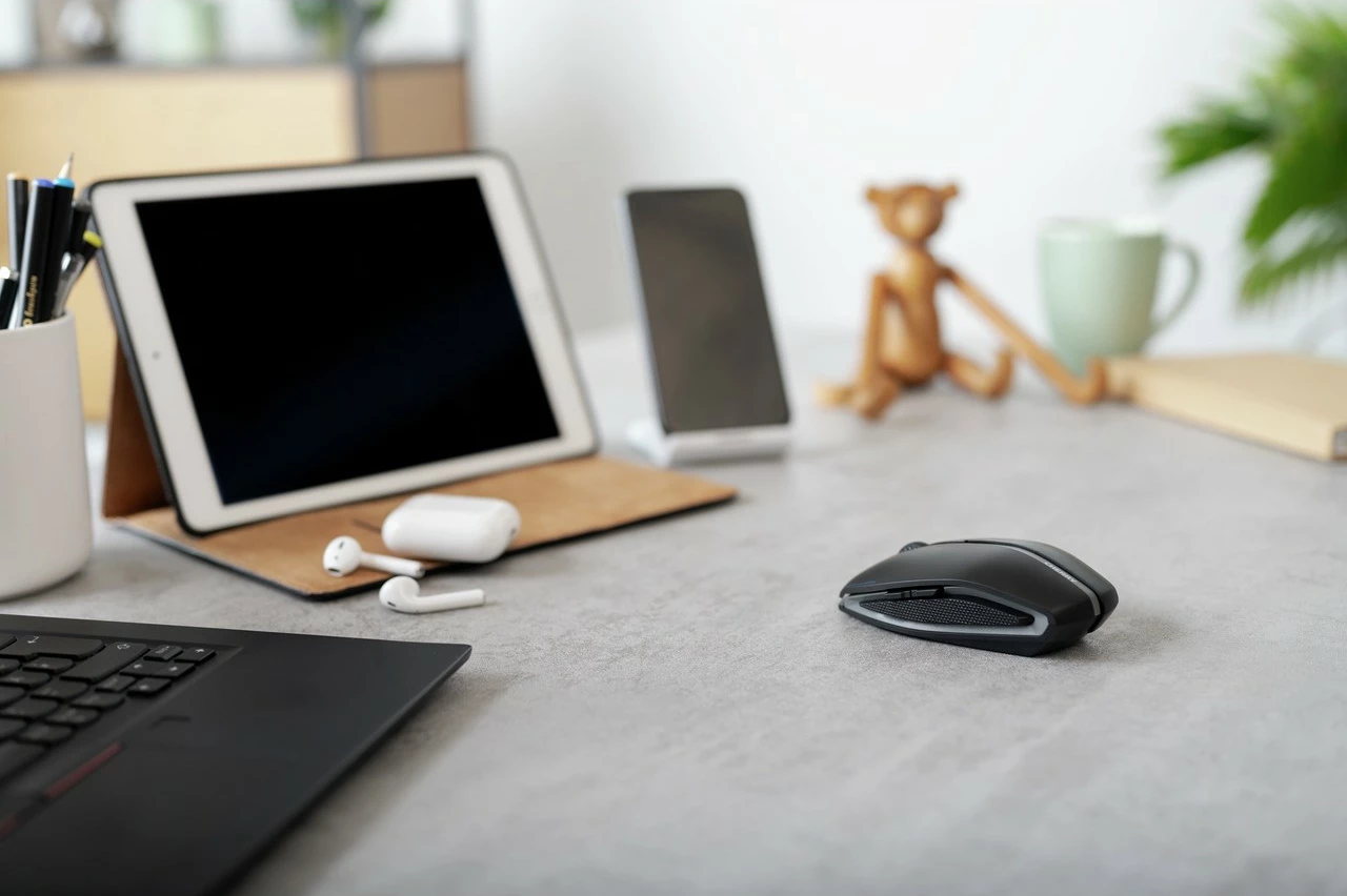 Maus Cherry GENTIX BT, Ambidextrous, Optical, Bluetooth, 2000 DPI, Black