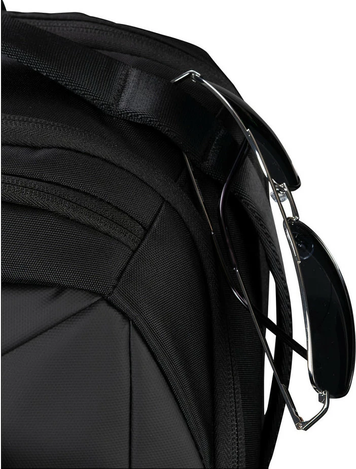Çantë shpine për laptop Targus Pro-Tek R 16", 26 L, e zezë
