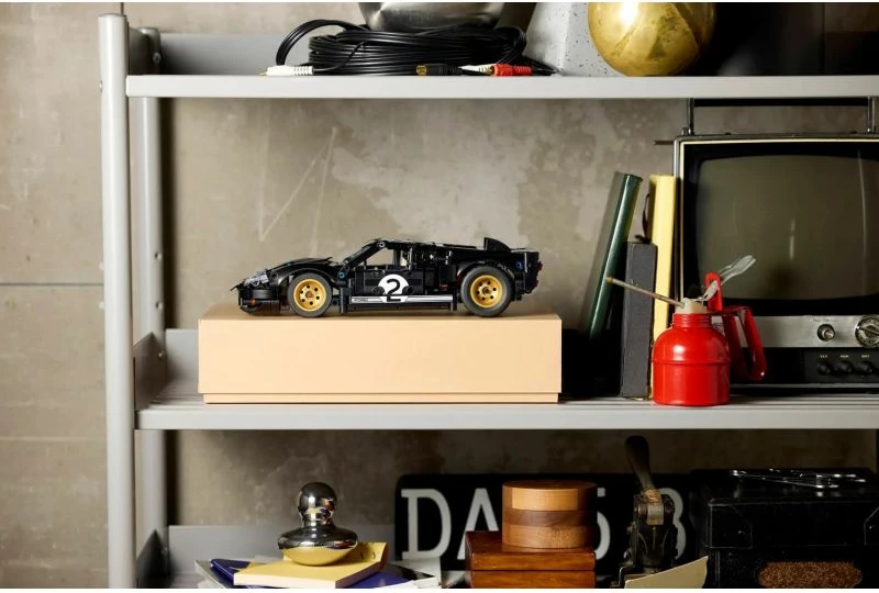 Lego Technic makinë garash 1966 Ford GT40 MKII