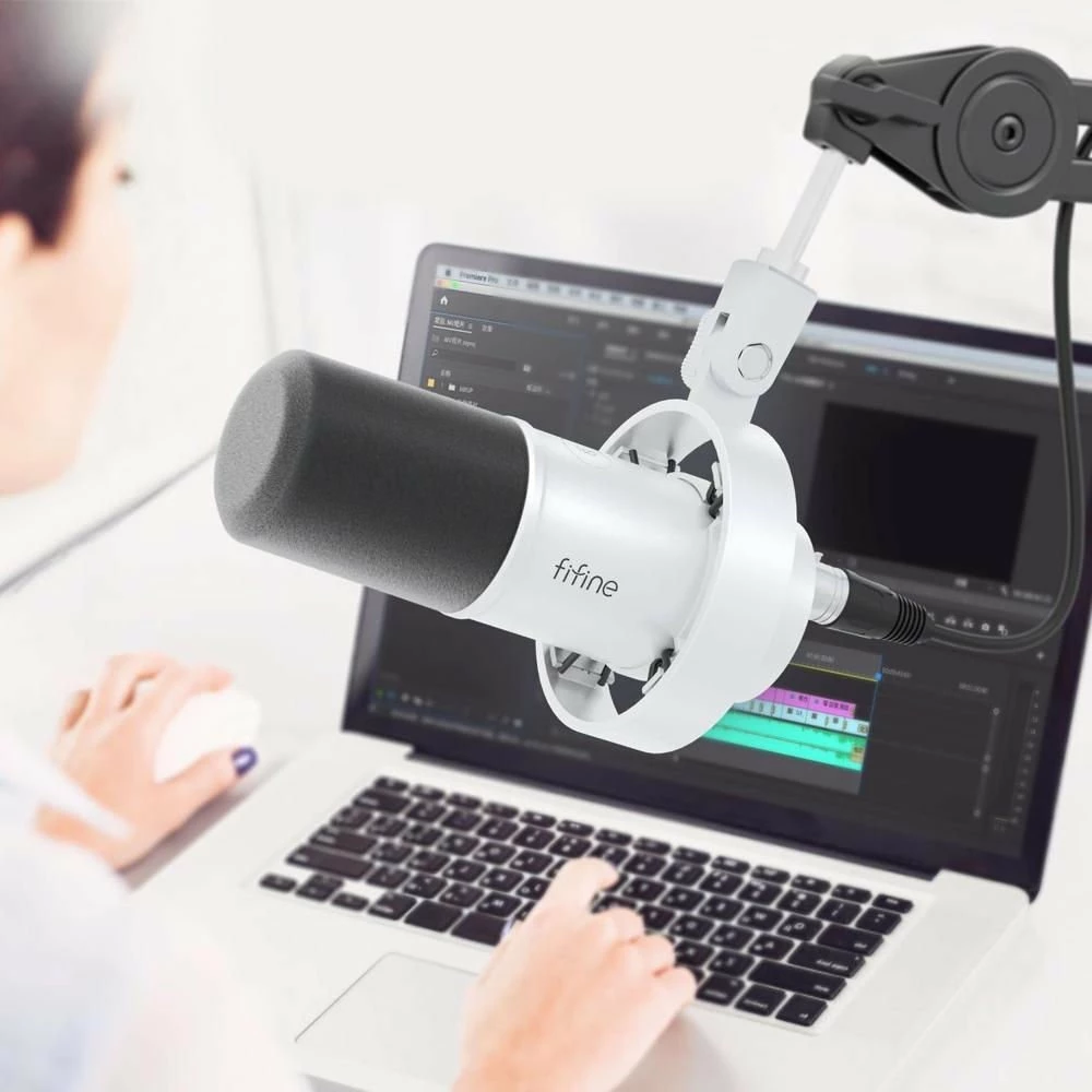 Mikrofon dinamik Fifine K688W USB/XLR, kardioid, i bardhë, set me shock mount