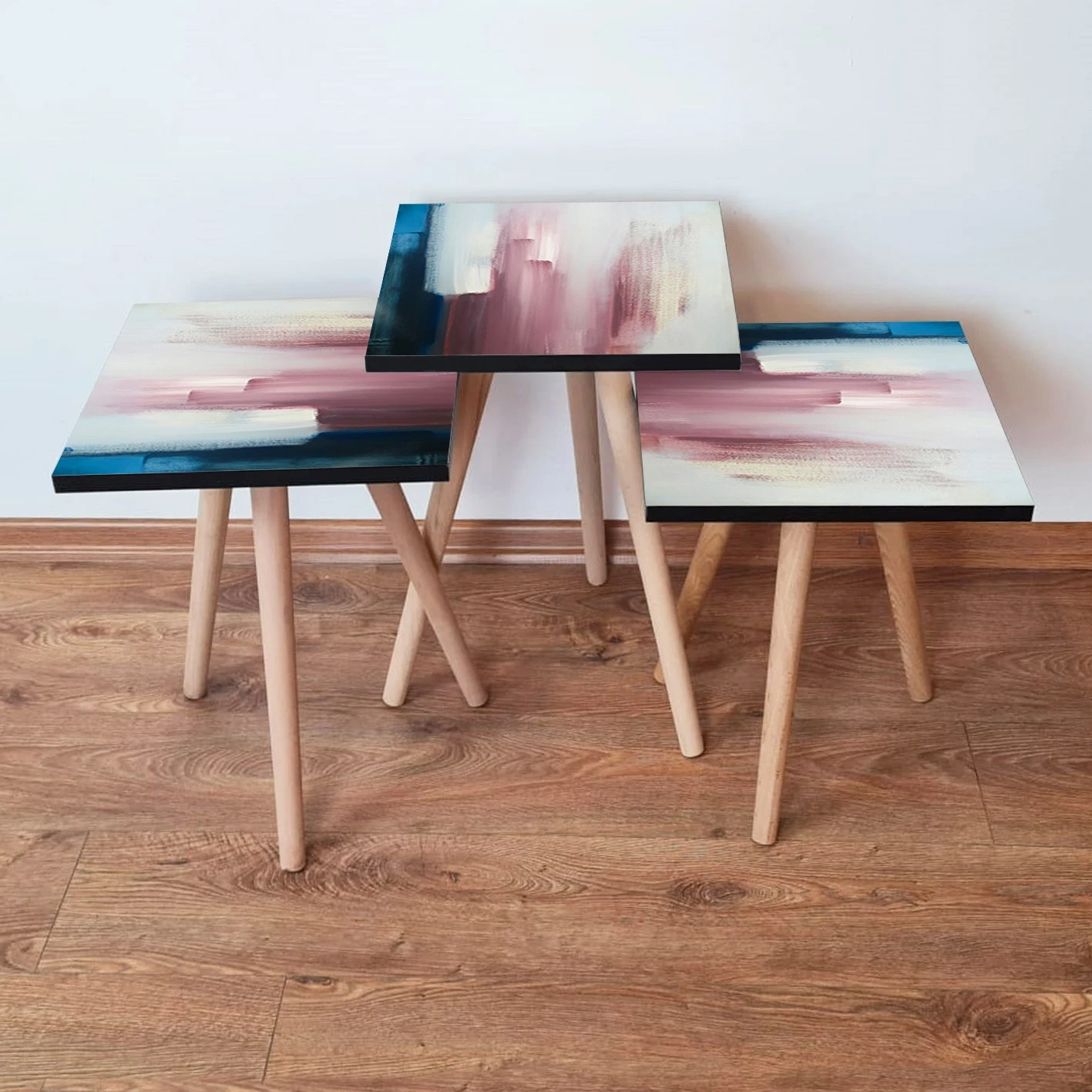 Set tavolinash ndihmëse, tre pjesë, ngjyrë kaltër e errët, rozë dhe e bardhë, Skye Decor, 3Shp95