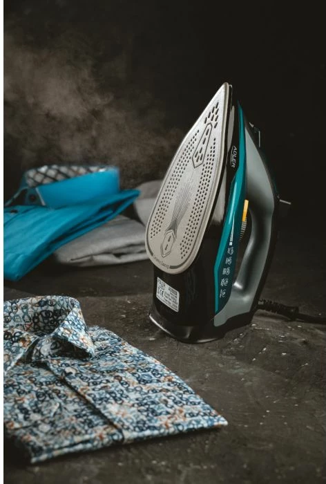 Hekur me avull ADLER AD 5032, 3000 W max, pllakë qeramike, rezervuar 350 ml, kaltër/zi