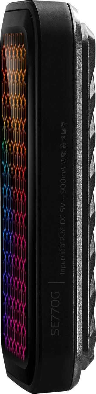 SSD Adata SE770 2TB, USB 3.2, RGB, e zezë