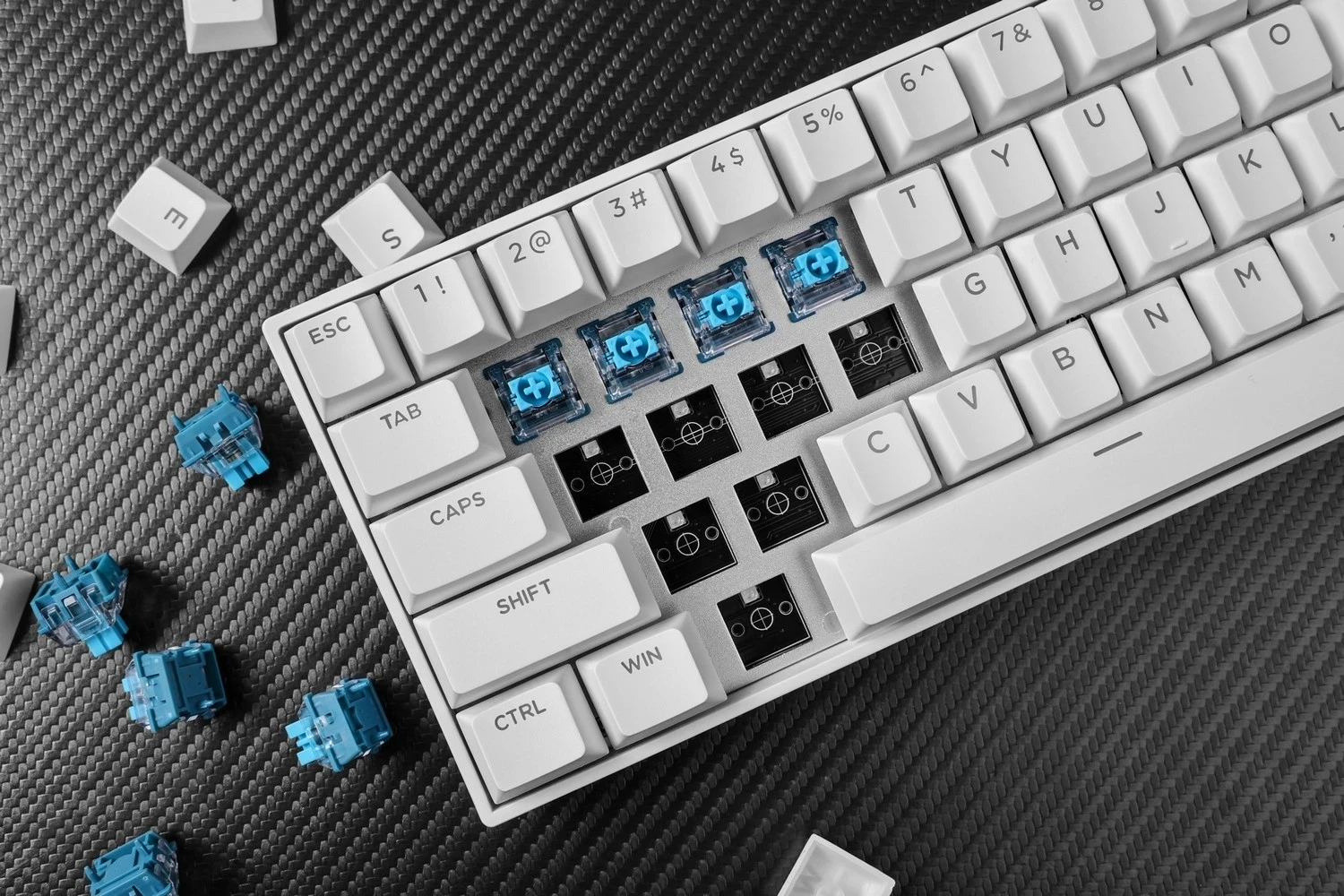Tastierë gaming Mchose Ace 60 Pro, 60% (61 taste), RGB, USB-C, hot-swap, e bardhë