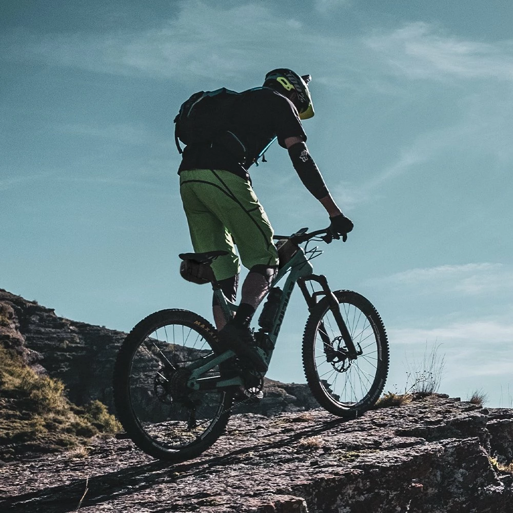 Çantë nën sedilje për biçikletë Wozinsky WBB8BK, 0.6L, e zezë